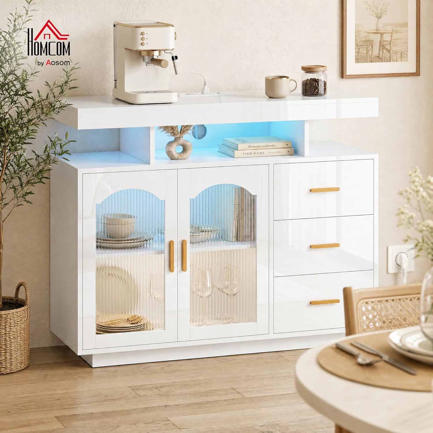 HOMCOM Küchenschrank, Sideboard mit LED, Steckdosen, 3 Schubladen, 2 Acryl-Türen Buffetschrank mit Soft-Close-Funktion für Küche, Esszimmer 100x35x80 cm, Hochglanz Weiß — Ansicht 2